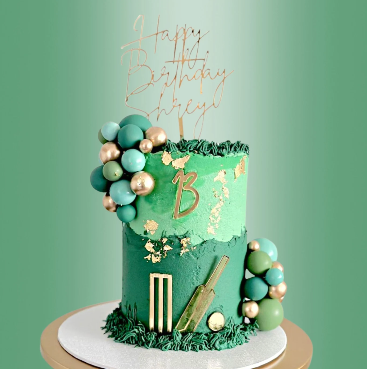 Cricket Theme Cake Pack - Harwill & Fox