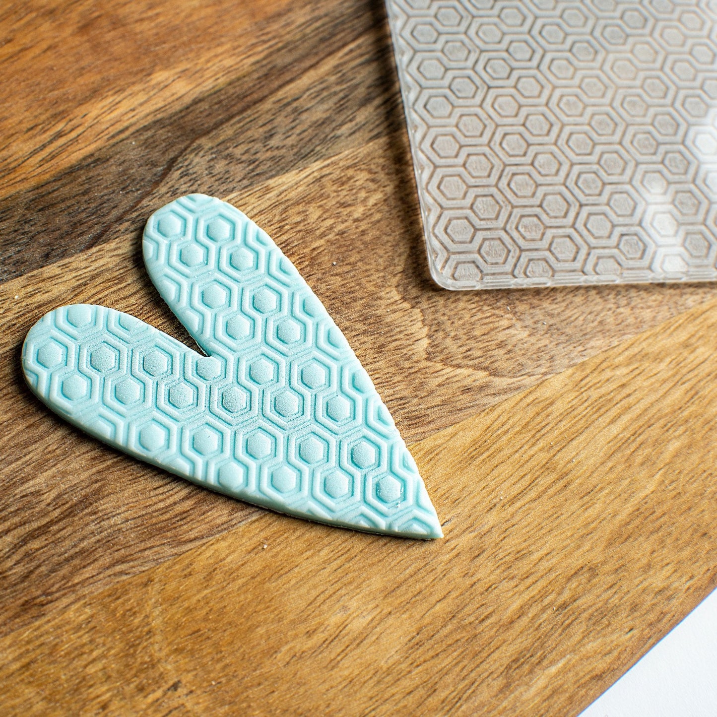 Maze Pattern Fondant Embosser - Harwill & Fox