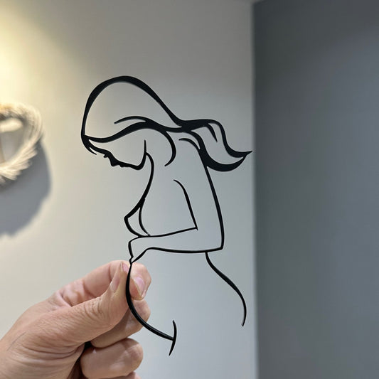 Pregnancy Lady Line Art Cake Charm - Harwill & Fox