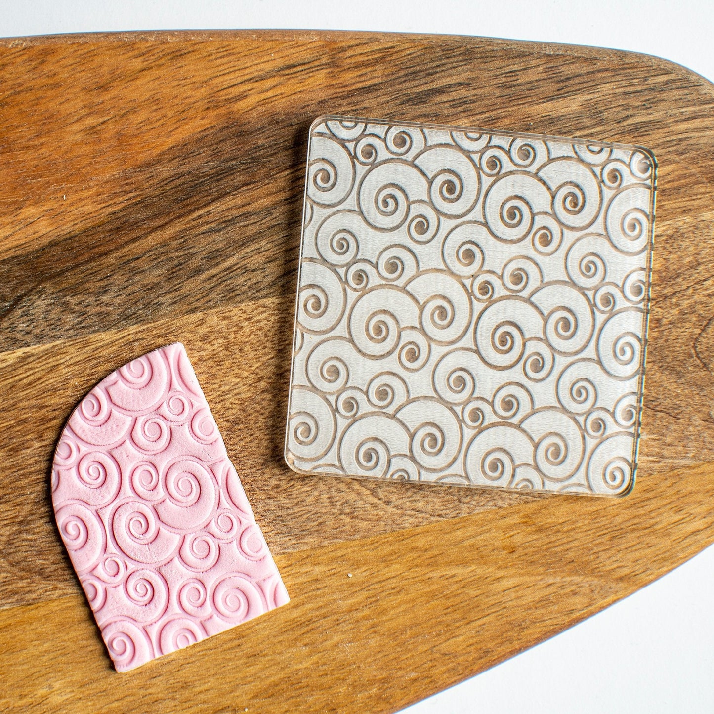 Swirls Pattern Fondant Embosser - Harwill & Fox