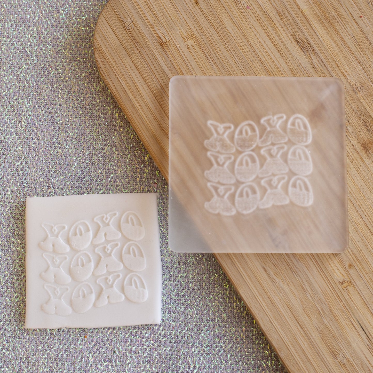 XOXO Retro Fondant Embosser - Harwill & Fox